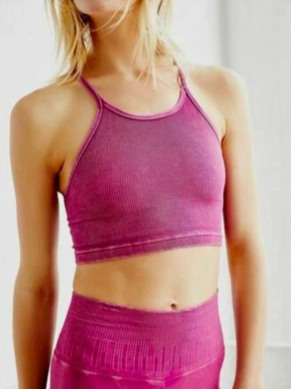 FP Movement Happiness Runs Seamless Rib Tank Crop XS NWOT in Wildberry